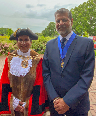 The Mayor, Councillor Hayre
