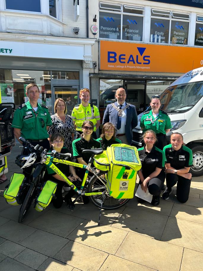 The Mayor and St Johns Ambulance