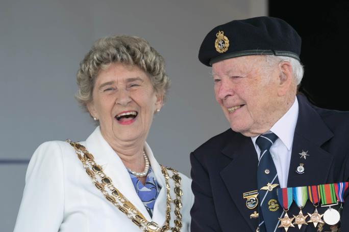 Mayor and WW2 veteran