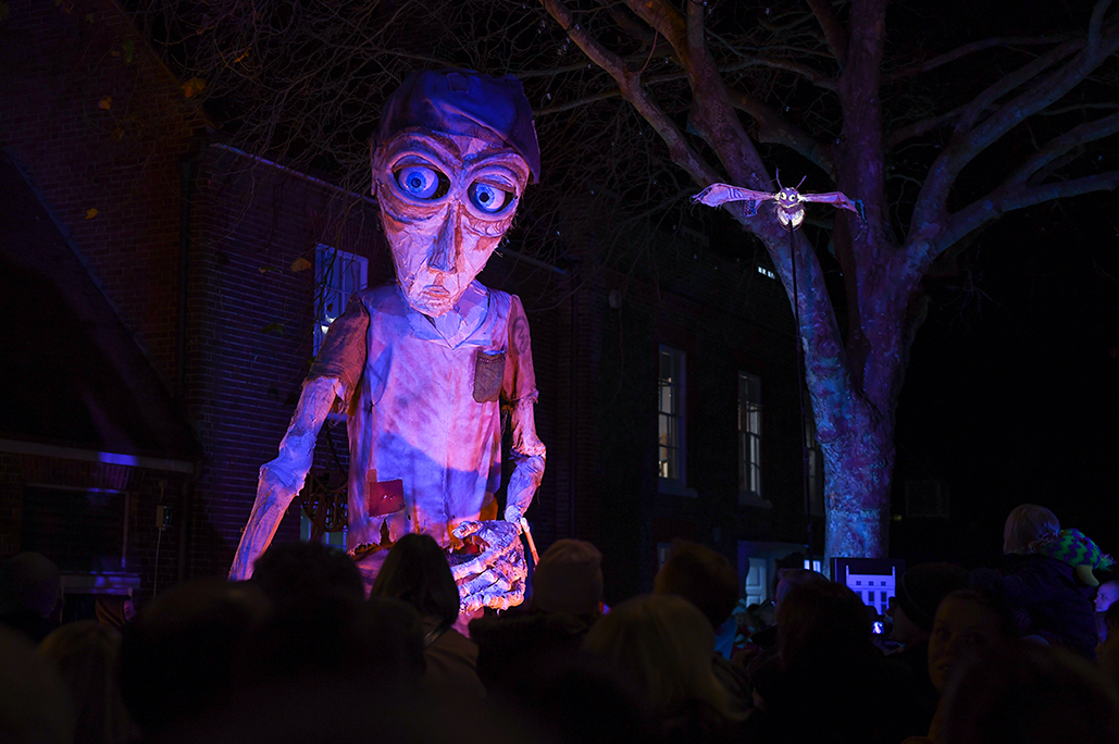 Winter Giant outside Westbury Manor Museum 