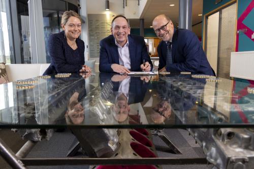 Jo Stevens, Managing Director at Oxford Innovation Space, Andy Wannell, Chief Executive Officer Fareham Borough Council and Cllr Simon Martin, Executive Leader of Fareham Borough Council